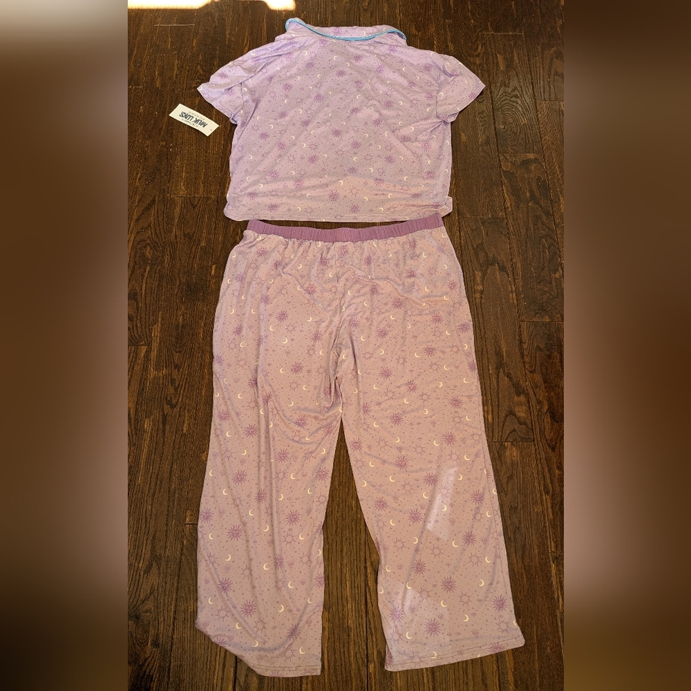 NWT Muk Luks Pajama Set Lavender Purple Celestial Themed - Picture 2 of 8